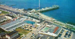 Pier Village, Long Branch - Picture of Turning Point of Long
